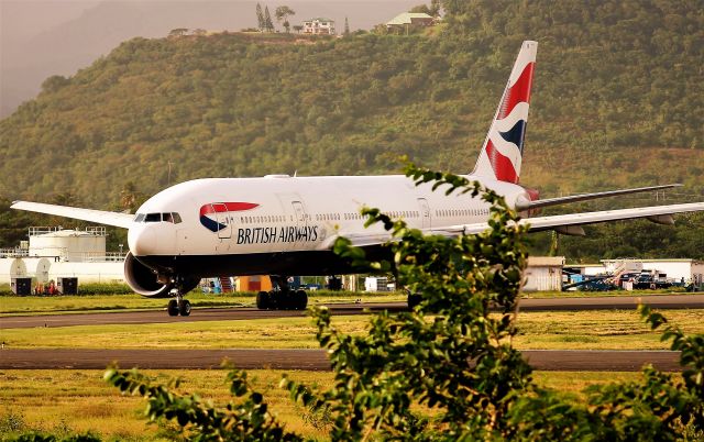 Boeing 777-200 (G-VIIX)