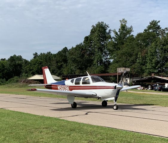 Beechcraft Bonanza (33) (N5609K)