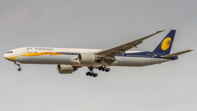 BOEING 777-300ER (VT-JET)