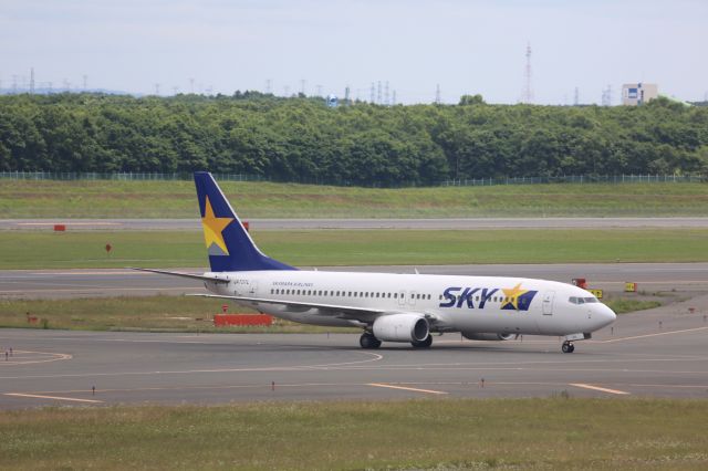 Boeing 737-800 (JA737L)