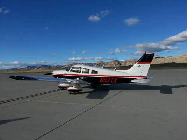 Piper Cherokee (N521X) - Just landed in Grand Junction from Walla Walla, Wa.  Coming home to Houston