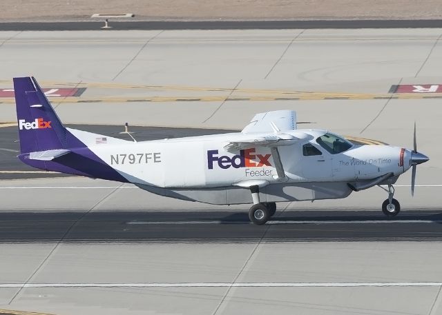 Cessna Caravan (N797FE)