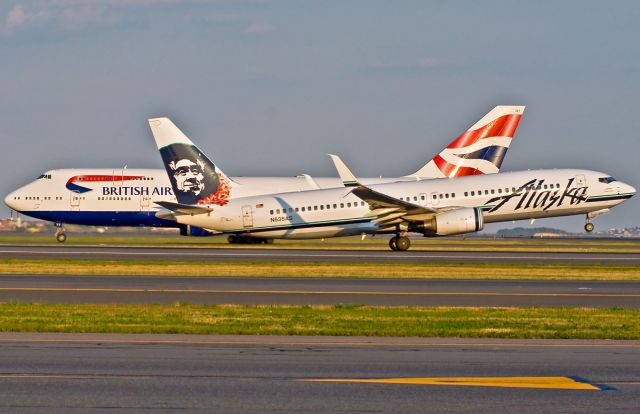 Boeing 737-800 (N535AS) - Take off and Taxi @ KBOS Logan on FlightAware.Com !