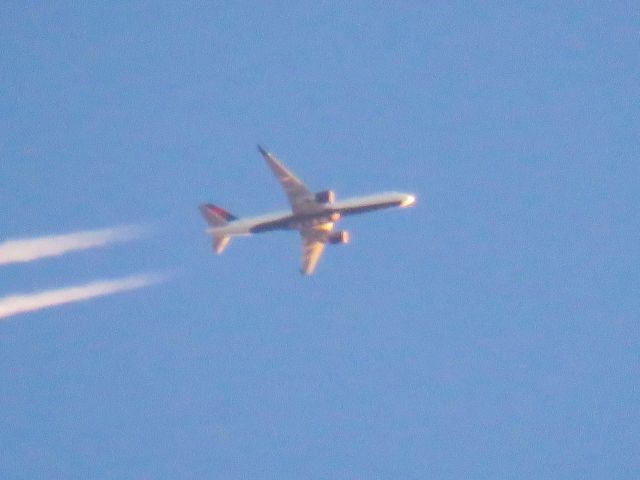 Boeing 757-200 (N6708D)