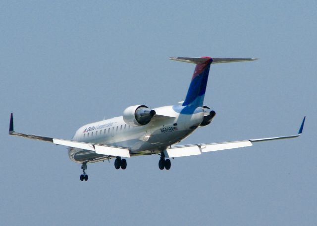 Canadair Challenger (N680BR) - At Shreveport Regional.