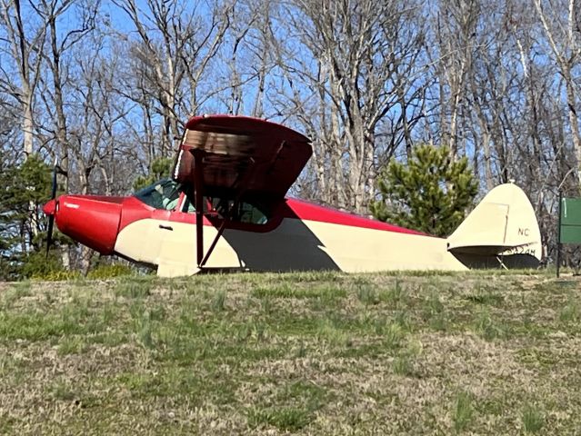 Piper PA-12 Super Cruiser (N3924M)