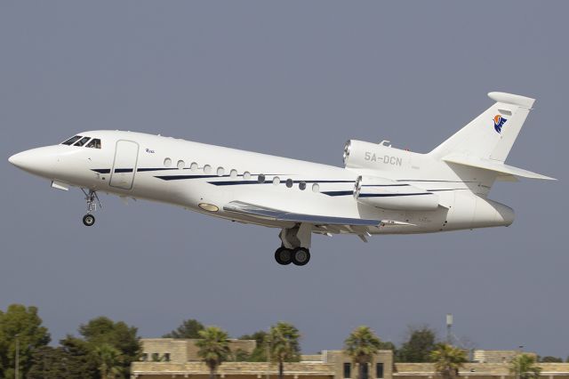 Dassault Falcon 900 (5A-DCN)