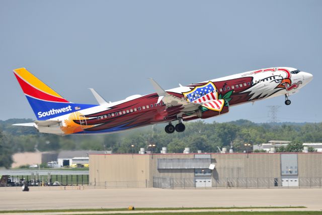 Boeing 737-800 (N8619F) - 08-28-23 5-L