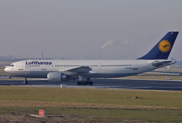 D-AIAP — - At Brussels - 2005-01-16