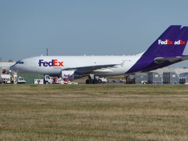 Airbus A300F4-600 (N809FD)