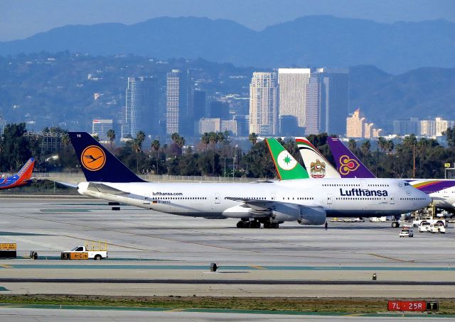 BOEING 747-8 (D-ABYG) - a rel=nofollow href=http://flightaware.com/live/flight/DABYG/history/20141207/2320Z/KLAX/EDDFhttp://flightaware.com/live/flight/DABYG/history/20141207/2320Z/KLAX/EDDF/a