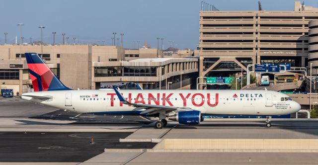 Airbus A321 (N391DN) - Spotted at KPHX on September 19, 2020