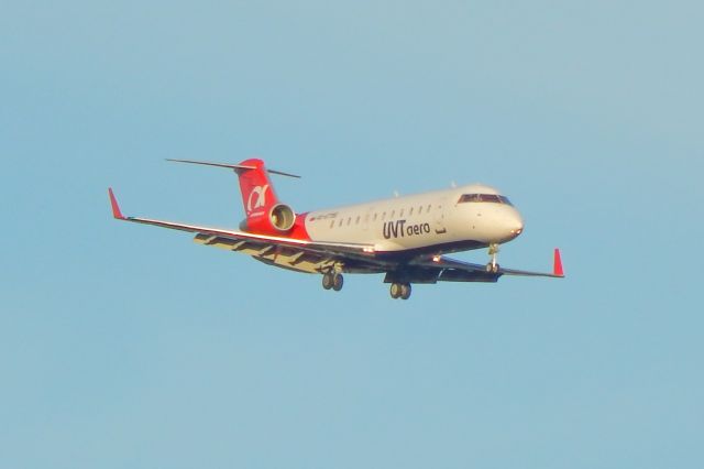 Canadair Regional Jet CRJ-200 (RA-67156)