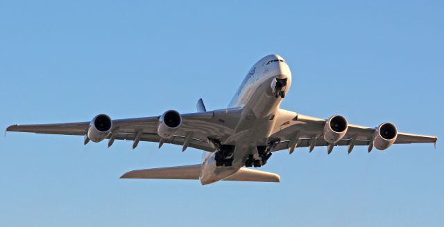 Airbus A380-800 (D-AIMJ)