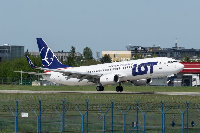 Boeing 737-800 (SP-LWD) - WAW SPOTTING