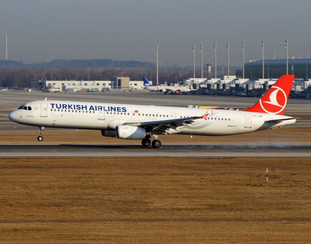 Airbus A321 (TC-JRV) - Airbus A321-231, Turkish Airlines, TC-JRV, EDDM Airport München Franz Josef Strauss, 19. Febr. 2019