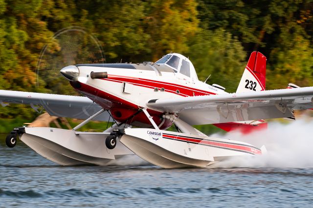 Air Tractor AT-802 (N804RX) - Tanker 232 scooping up water from the Willamette River to fight the nearby Liberty Fire. What an amazing machine!