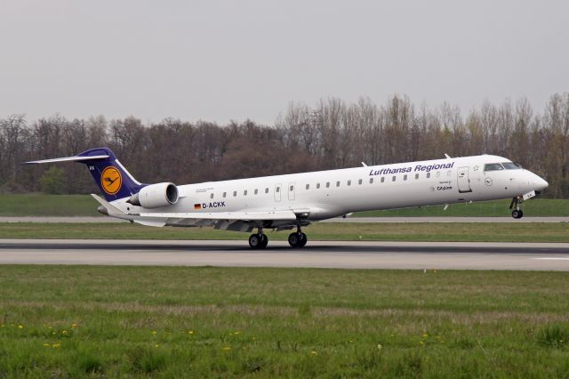 Canadair Regional Jet CRJ-900 (D-ACKK)