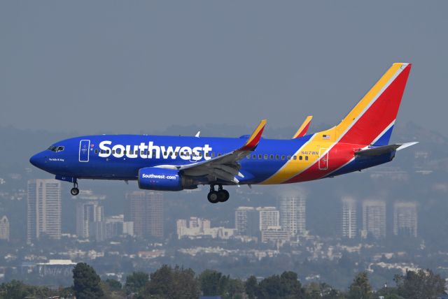 Boeing 737-700 (N417WN)