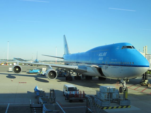 Boeing 747-400 (PH-BFM)