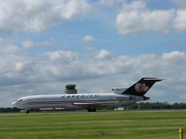 Boeing 727-100 (C-FCJV)