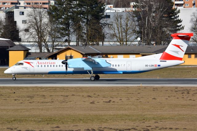 de Havilland Dash 8-400 (OE-LGN)