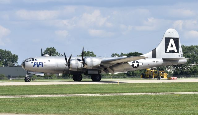 Boeing B-29 Superfortress (N529B) - Airventure 2017