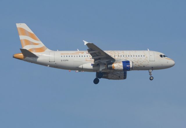 Airbus A319 (G-EUPH)