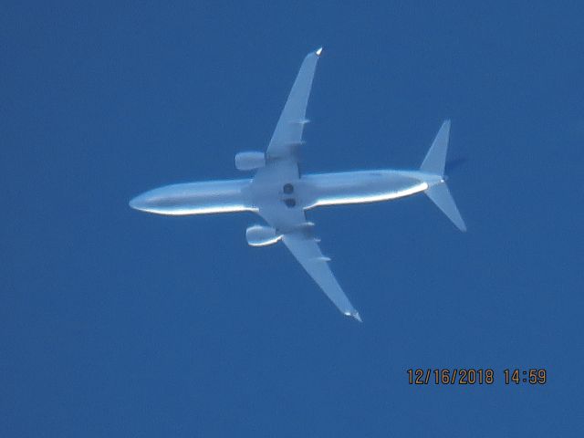 Boeing 737-900 (N69888)