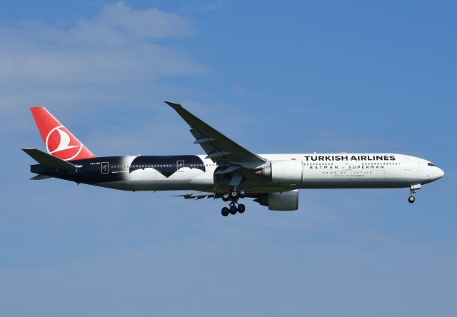 BOEING 777-300ER (TC-JJN) - Batman V Superman livery Turkish Airlines 77W!! Choose your side!