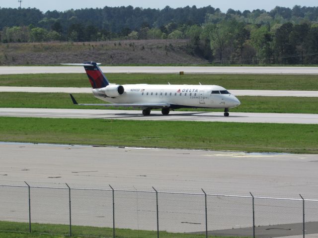 Canadair Regional Jet CRJ-200 (N8905F) - Delta Connection CRJ200! (4/2/16)