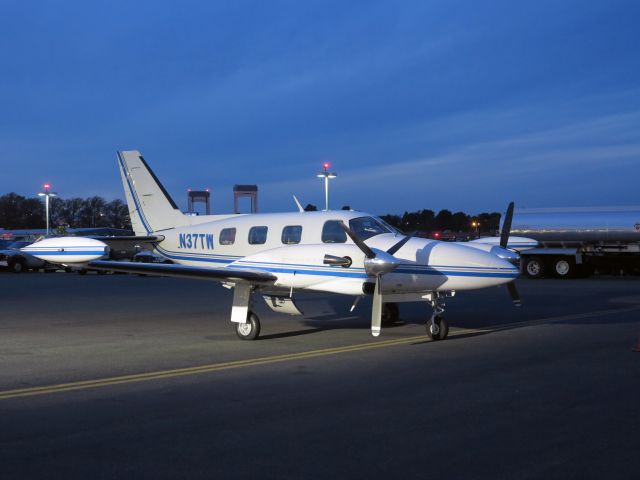 Piper Cheyenne 3 (N37TW)