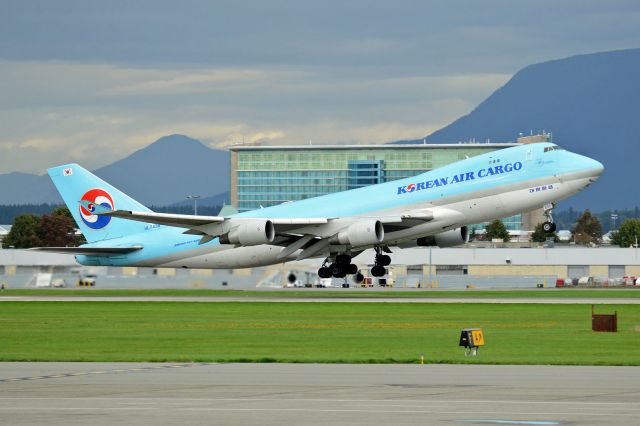 Boeing 747-400 (HL7439)