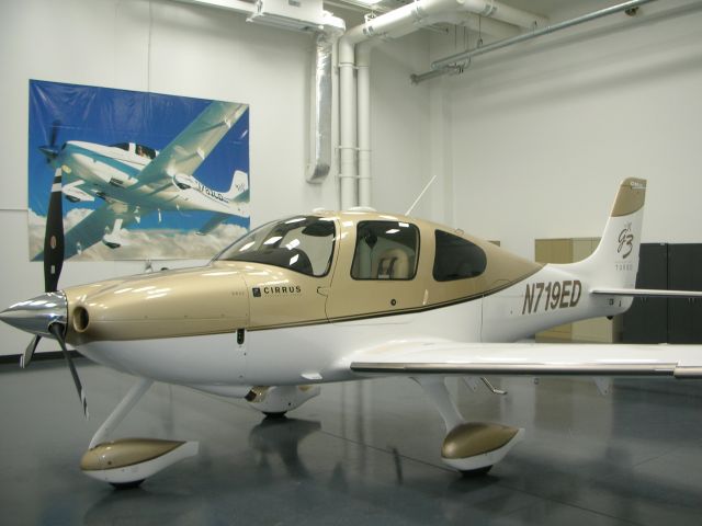 Cirrus SR-22 (N719ED) - Cirrus SR-22 G3 GTS Turbo