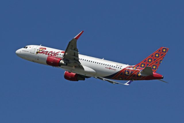 Airbus A320 (PK-LAM)