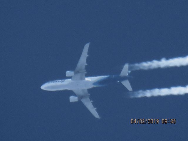 Airbus A320 (N835VA)