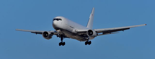 N744AX — - phoenix sky harbor international airport 06MAR22