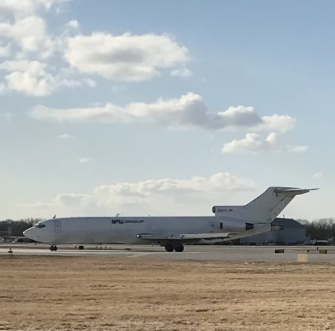 BOEING 727-200 (N281FL) - Runway 25 departure! 3/11/22.