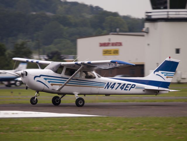 Cessna Skyhawk (N474EP)