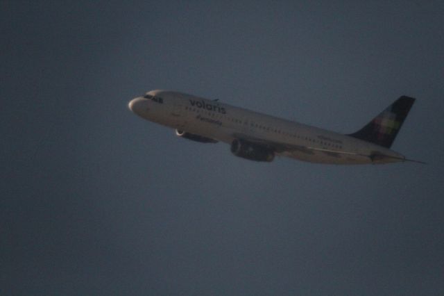 Airbus A320 (N512VL) - DEPARTURE 27 MMTJ