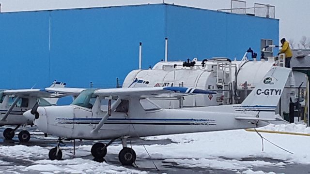 Cessna 152 (C-GTYI)