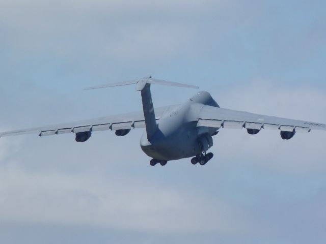 Lockheed C-5 Galaxy (N9008)