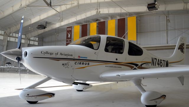 Cirrus SR-20 (N746TM) - Western Michigan University College of Aviation Cirrus SR20- parked in the main hangar.