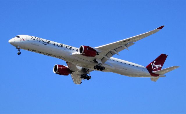 Airbus A350-900 (G-VPOP)