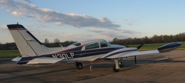 Cessna 310 (N30LP)