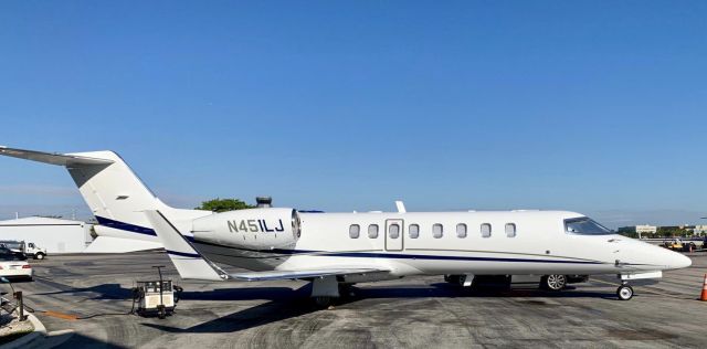 Learjet 45 (N451LJ)