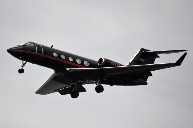 Gulfstream Aerospace Gulfstream 3 (N734TJ) - Note the P-51 on the tail