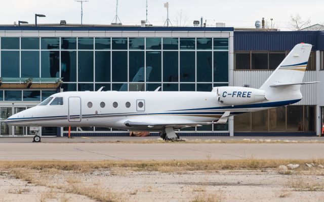 IAI Gulfstream G150 (C-FREE)