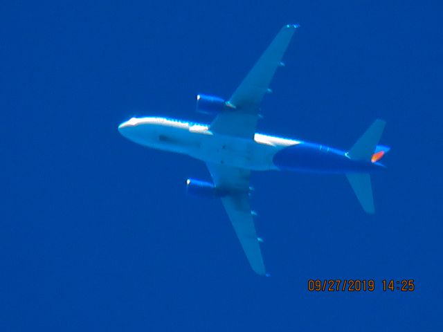 Airbus A319 (N303NV)