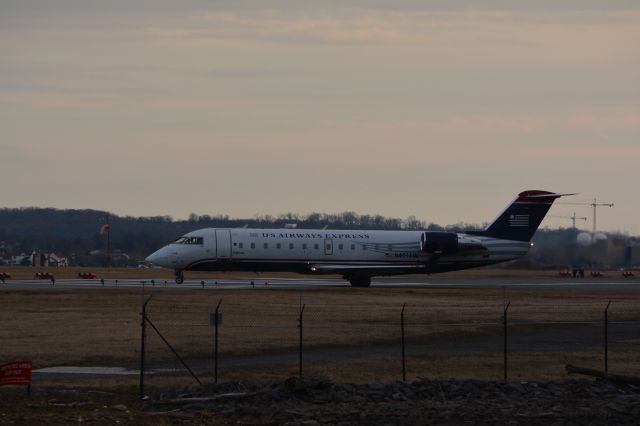 Canadair Regional Jet CRJ-200 (N401AW)